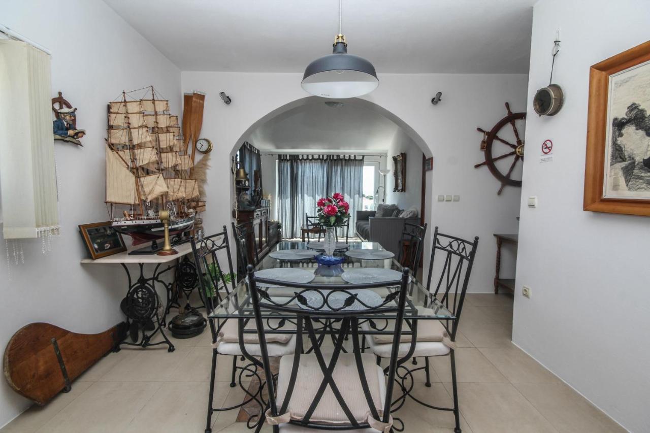 Lola'S Apartments Tribalj المظهر الخارجي الصورة