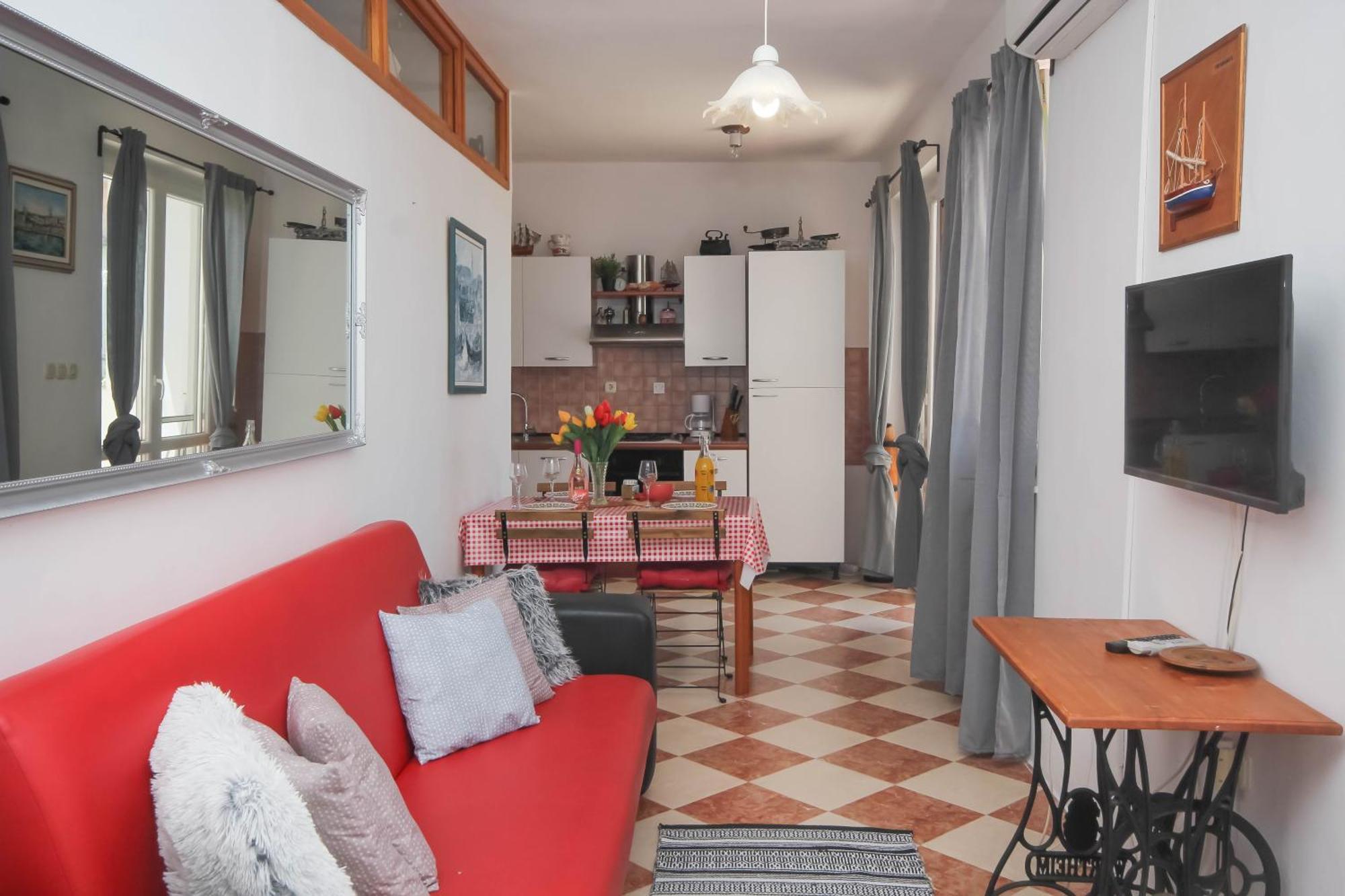 Lola'S Apartments Tribalj الغرفة الصورة