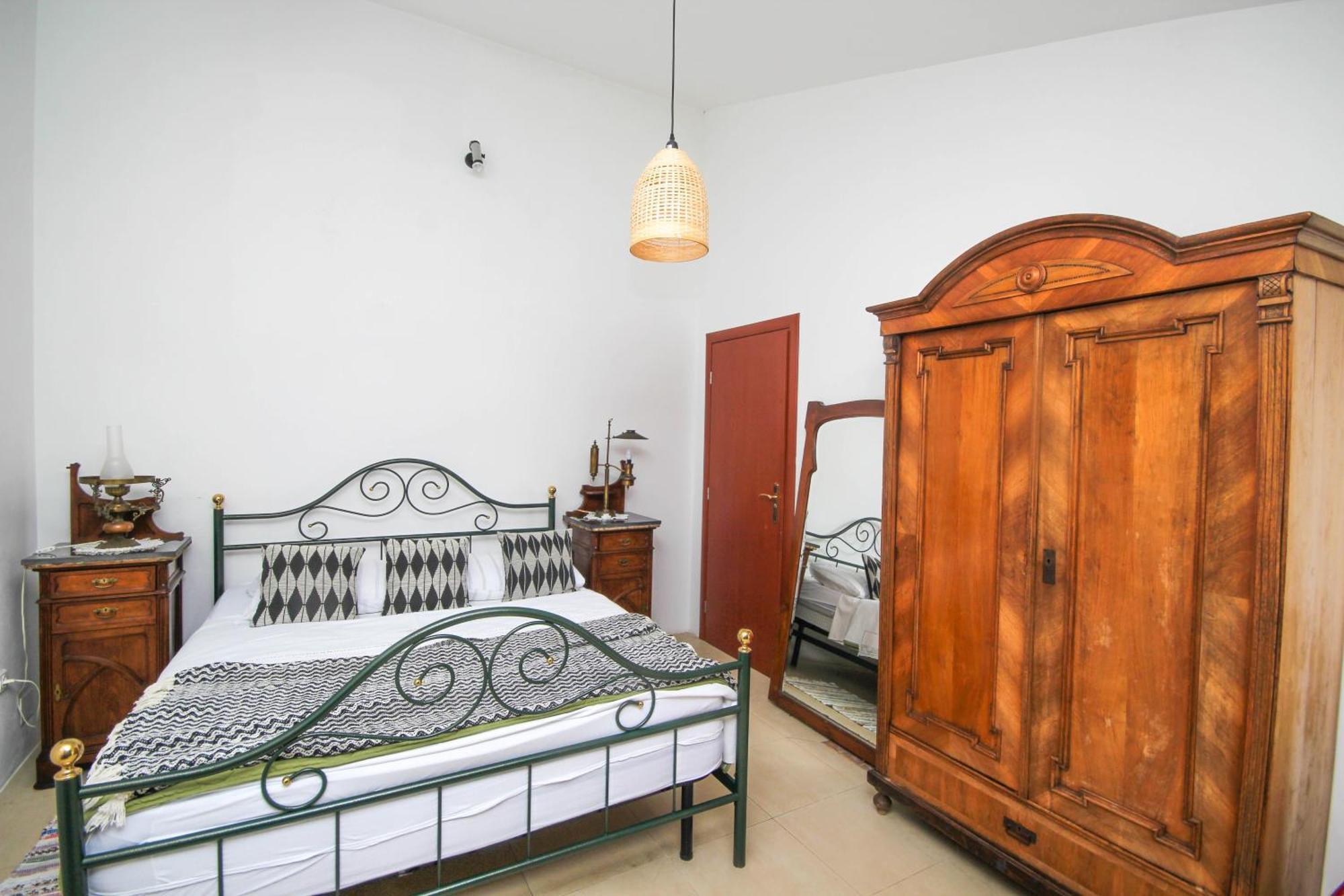 Lola'S Apartments Tribalj الغرفة الصورة